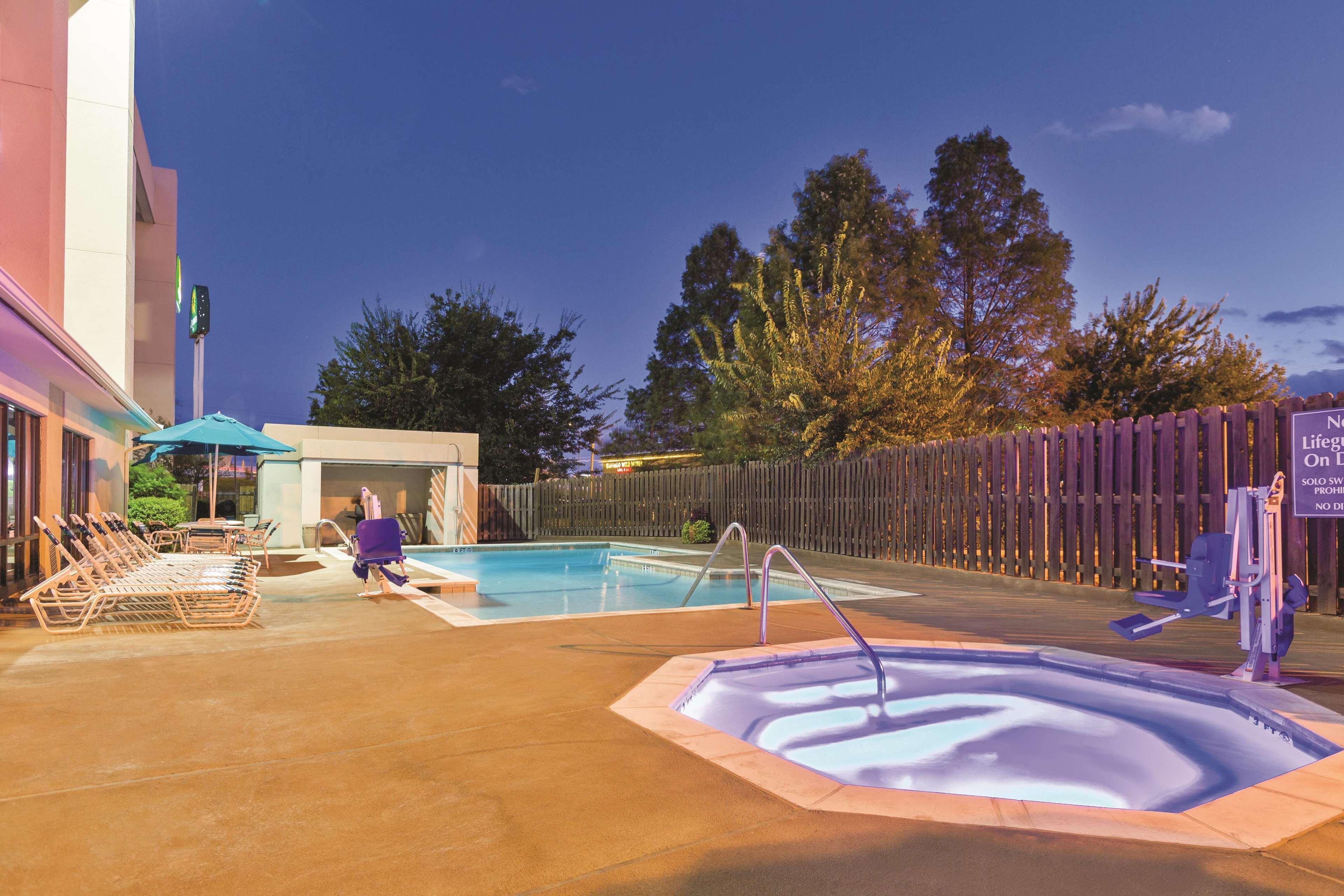 La Quinta Inn By Wyndham Austin North Extérieur photo
